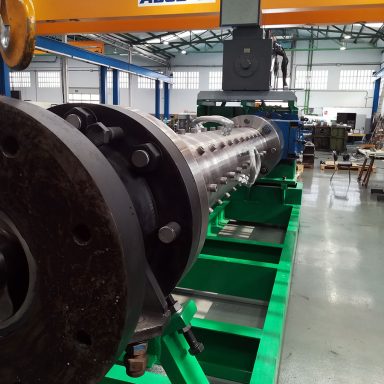 Anem Group - Manufacturing and repairing reducer gearboxes for the rubber and plastics industry - Design and manufacture of a parallel shaft reducer gearbox type H3H-500-E for extruder